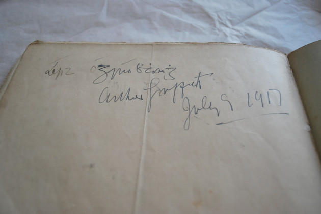 Rare 1917 autograph book donated to Clare Museum