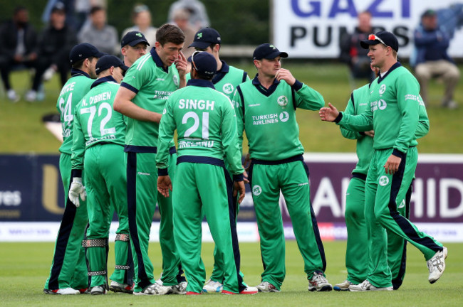 Ireland celebrate a catch