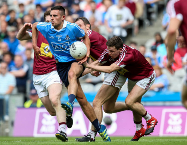 Niall Scully with Mark McCallon, Frank Boyle and Callum McCormack