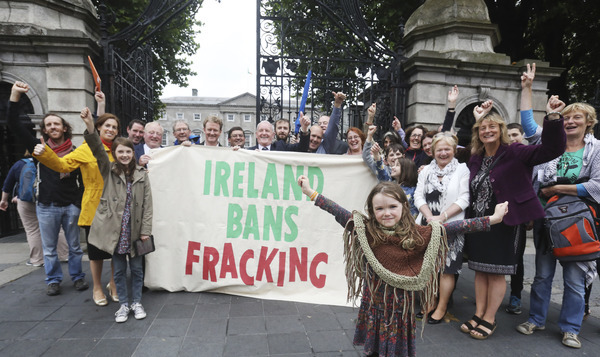 2259 Ireland bans fracking_90516308