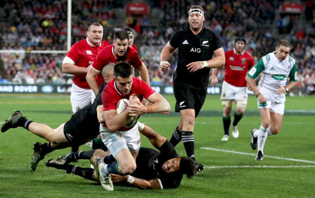 Conor Murray scores their second try