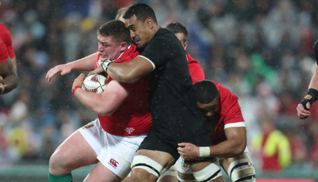 Tadhg Furlong with Jerome Kaino