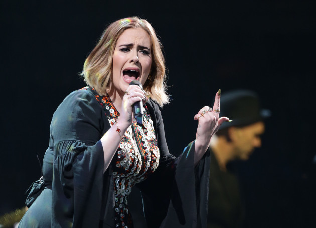 Adele cancel concerts