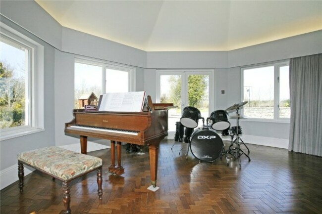 lim 2