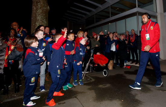 Taulupe Faletau leaves the team hotel