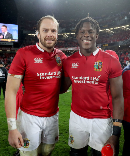 Alun Wyn Jones with Maro Itoje after the game