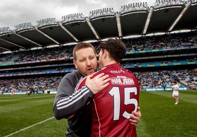 Cian O'Neill congratulates Sean Armstrong