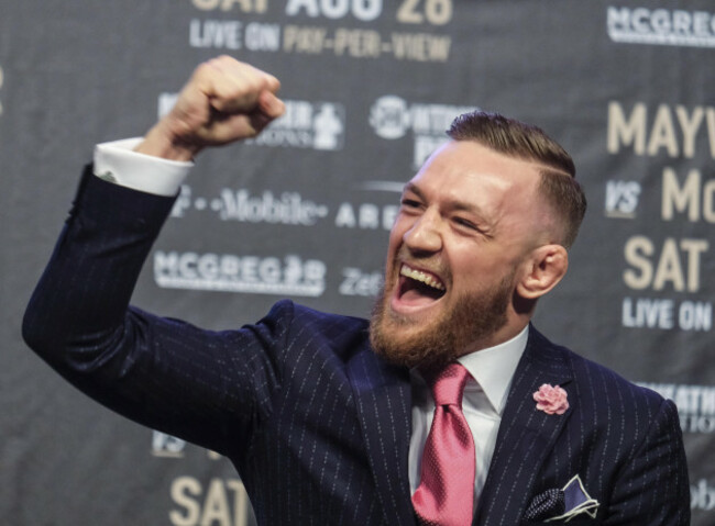 (SP)U.S.-LOS ANGELES-BOXING-MAYWEATHER-MCGREGOR