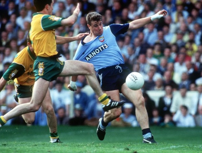 Charlie Redmond is tackled 1992