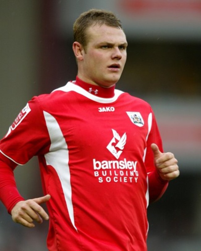 Soccer - Coca-Cola Championship - Barnsley v Sheffield Wednesday - Oakwell