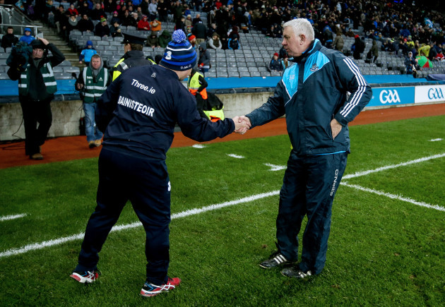 Derek McGrath shakes Ger Cunningham's hand at the final whistle