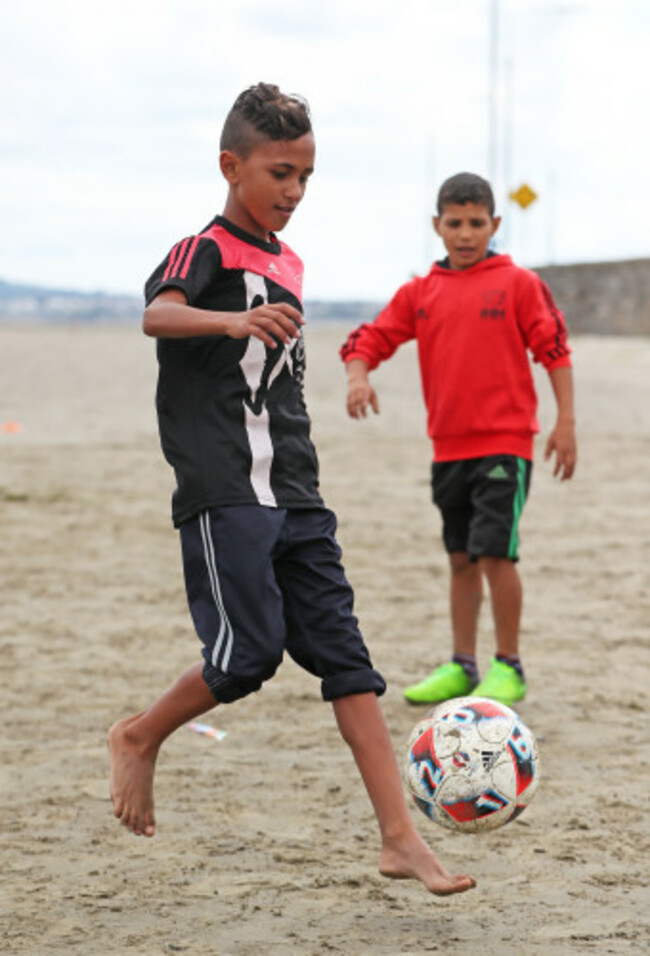 Palestinian footballers tour