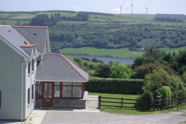 0845e38a9837951b481888b404d7dee2