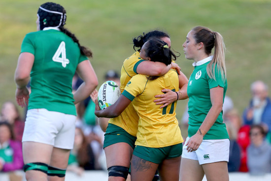 Mahalia Murphy celebrates scoring their first try