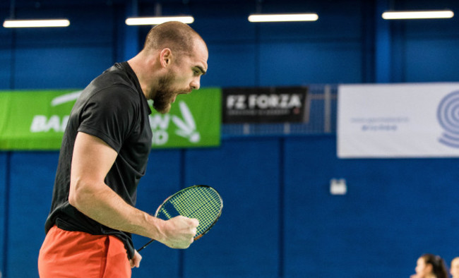 Scott Evans celebrates winning his match