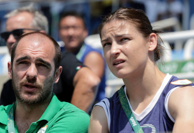 Scott Evans and Katie Taylor before the race
