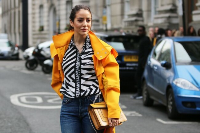 Street Style - London Fashion Week 2017