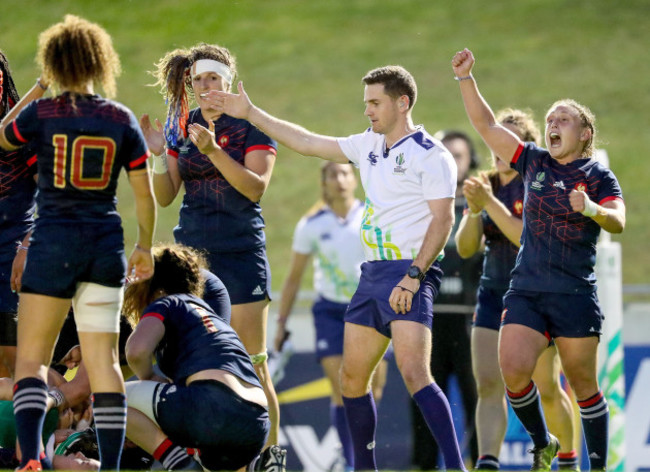 Gaelle Mignot celebrates a defensive play