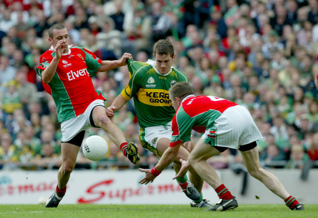 Trevor Mortimer and Pat Kelly with Eoin Brosnan