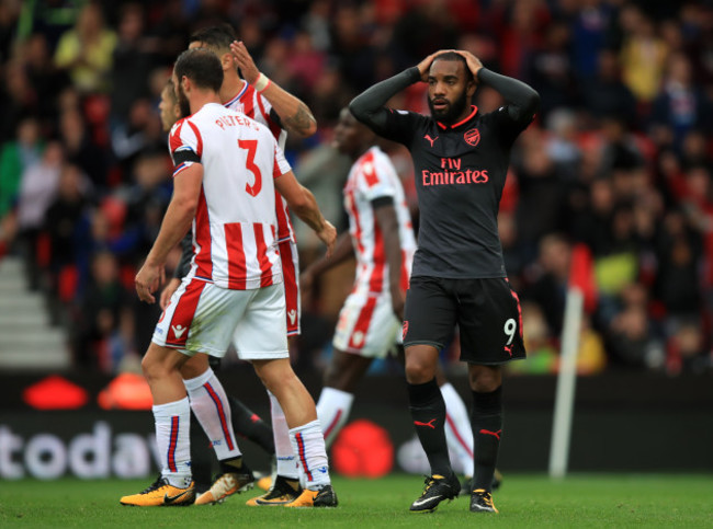 Stoke City v Arsenal - Premier League - bet365 Stadium