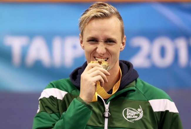 Shane Ryan celebrates winning gold