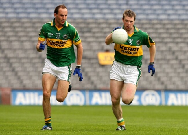 Tadhg Kennelly followed by Tomas O'Se
