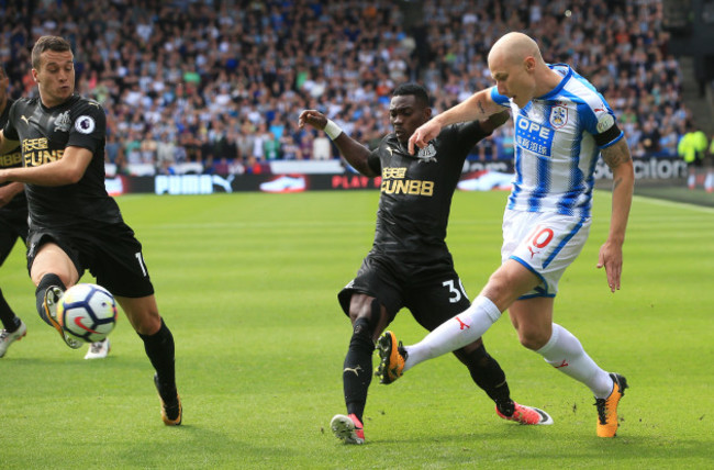 Huddersfield Town v Newcastle United - Premier League - John Smith's Stadium