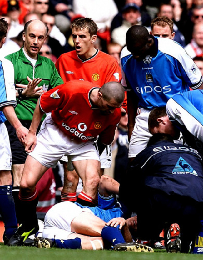 Soccer - FA Carling Premiership - Manchester United v Manchester City