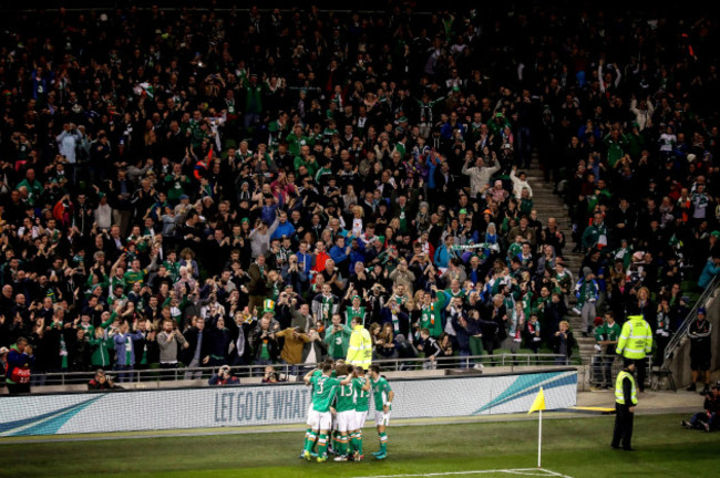 Ireland celebrate as Seamus Coleman scores a goal