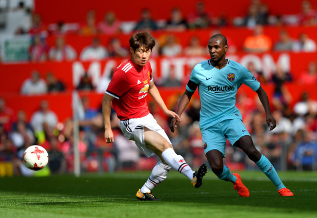 Manchester United Legends v Barcelona Legends - Old Trafford