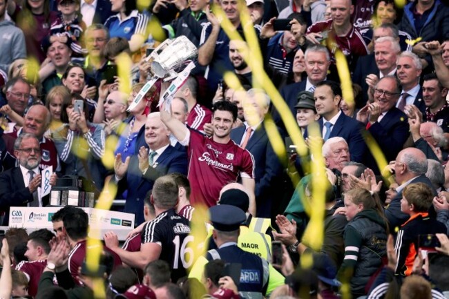 David Burke lifts the trophy