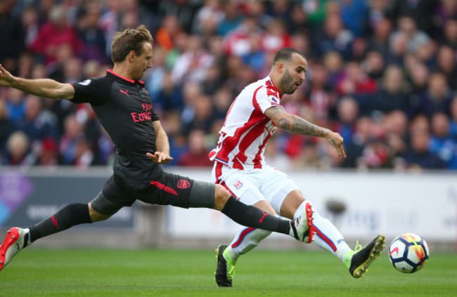 Stoke City v Arsenal - Premier League - bet365 Stadium