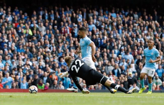 Manchester City v Liverpool - Premier League - Etihad Stadium