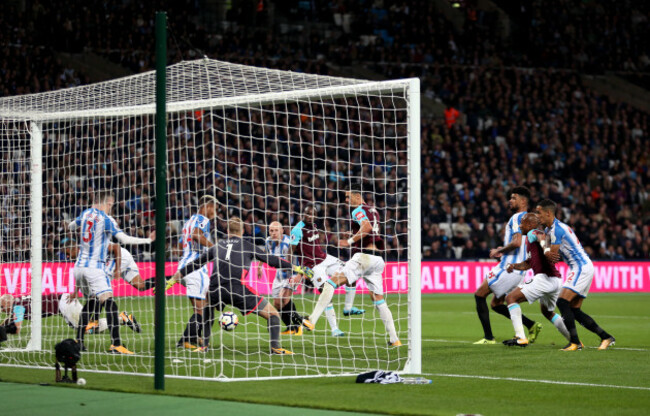 West Ham United v Huddersfield Town - Premier League - London Stadium