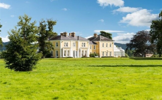 825aa01ecce8cdb7b2aca6c404ebee9d (1)