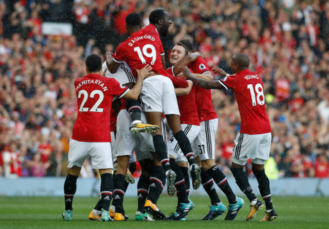 Manchester United v Everton - Premier League - Old Trafford