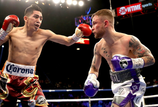 Carl Frampton in action against Leo Santa Cruz