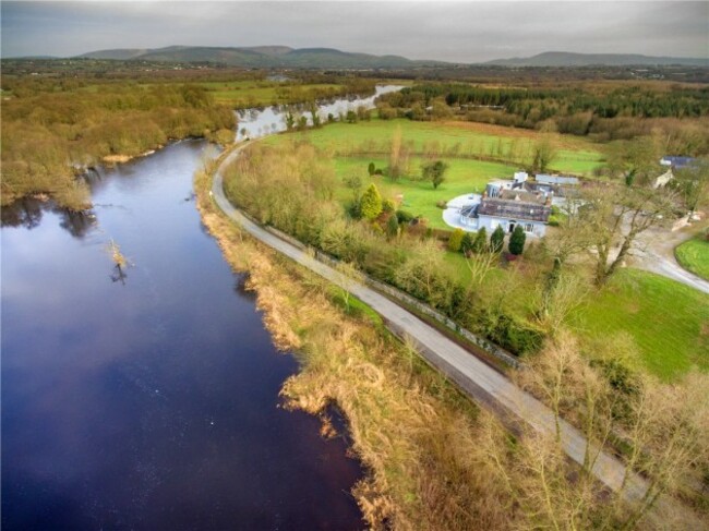 5ed5204b7eb7ac7e2fb6b92f78d992f1