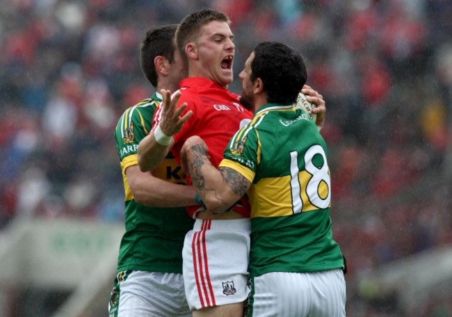 Eoin Cadogan with Declan O'Sullivan and Paul Galvin