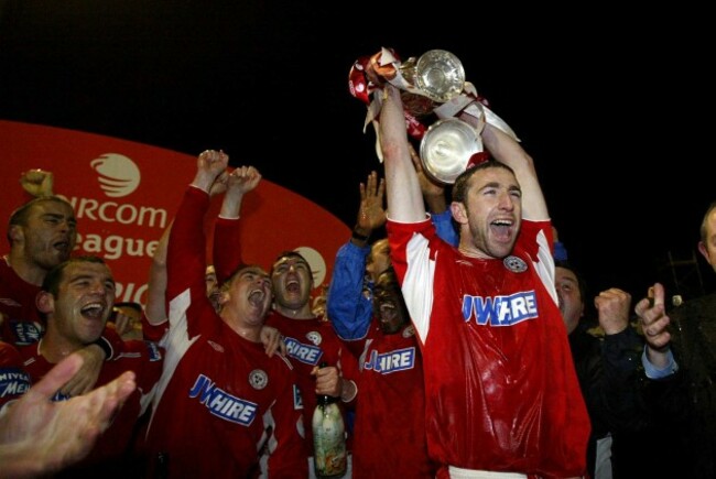 Captain Owen Heary lifts the Eircom League Trophy