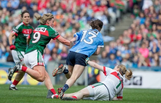 Sinead Aherne is taken down by Yvonne Byrne