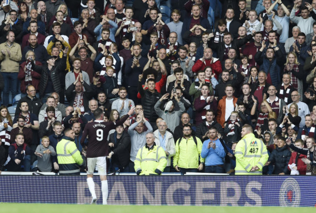 Rangers v Heart of Midlothian - Scottish Premiership - Ibrox