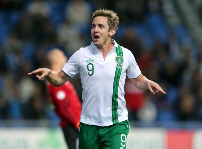 Kevin Doyle celebrates scoring the winning goal