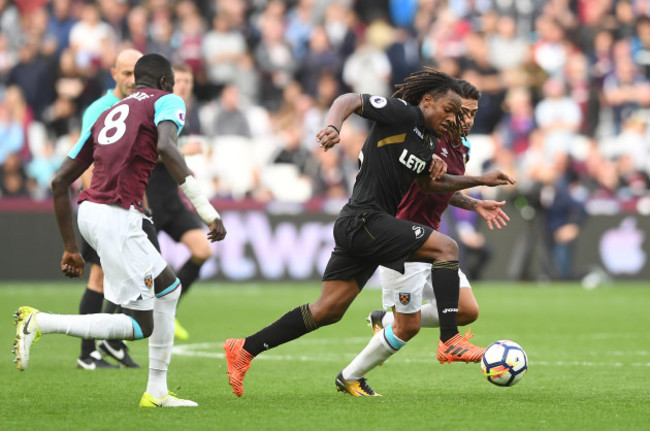 West Ham United v Swansea City - Premier League - London Stadium