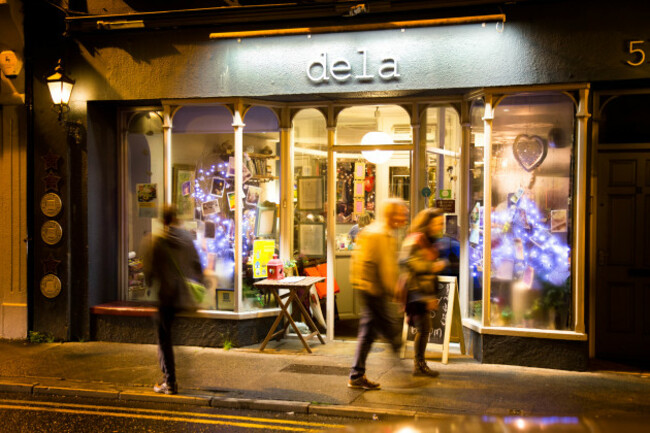 Dela by Night