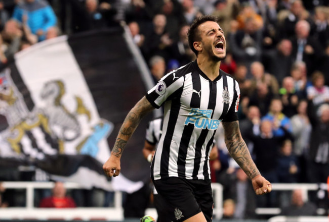 Newcastle United v Liverpool - Premier League - St James' Park