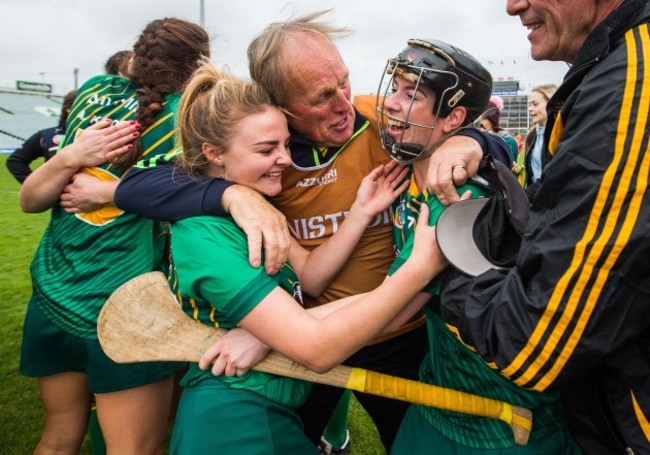 John Davis celebrates after the game with Fia O&rsquo;Brien and Louise O&rsquo;Donoghue