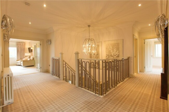 a27d75defb854a2abff02a59fdd68fa6