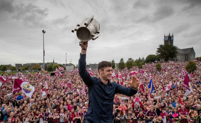 David Burke shows the Liam McCarthy Cup to the crowd in Ballinasloe