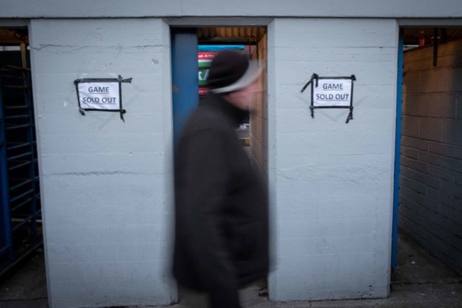 Game Sold Out signs outside Turner's Cross